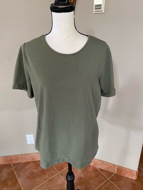 CJ Banks Olive Green Short Sleeve Crew Neck Shirt